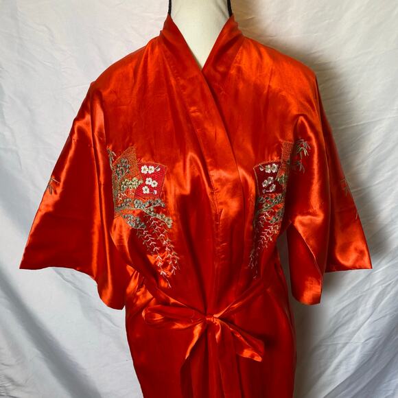 Vintage Oriental Embroidered Kimono Robe Cover Up Red Floral Crane Waist Tie - Picture 2 of 12